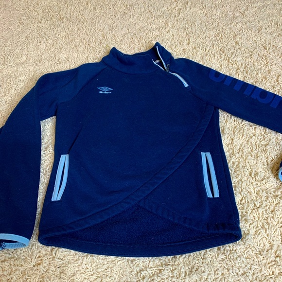 Umbro Asymmetrical 1/4 Zip Pullover - Picture 2 of 4